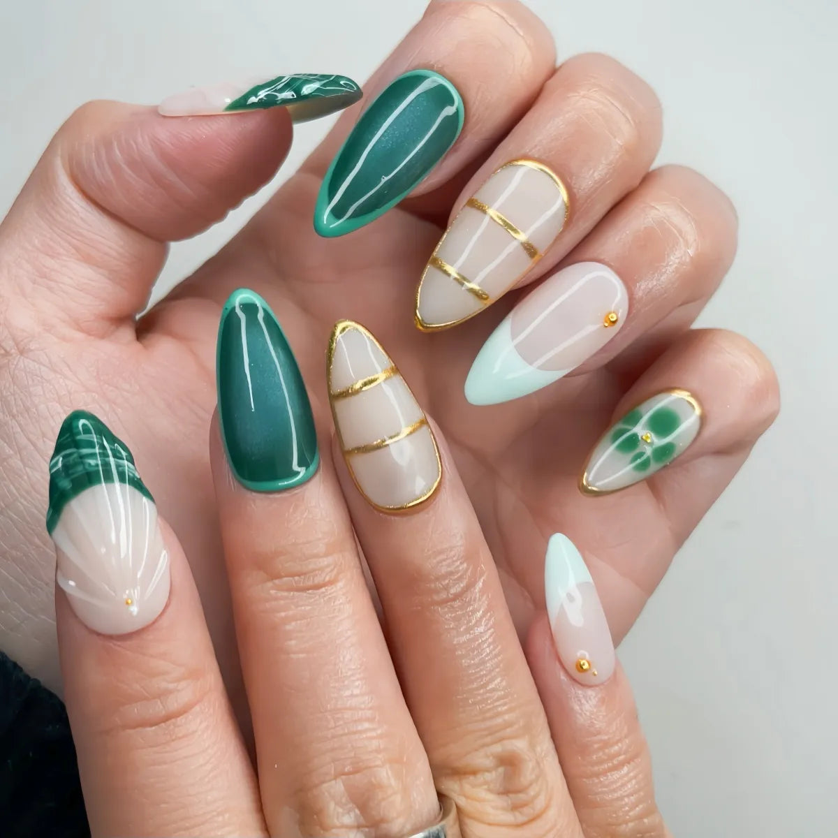 Press On Nail Forest Blade