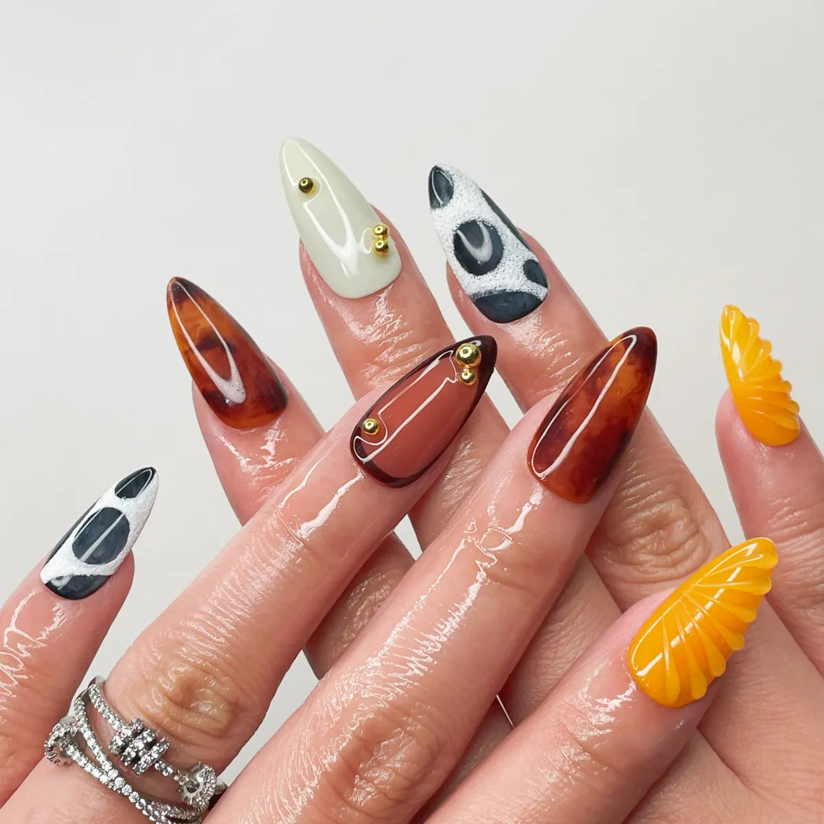 Press On Nail Amber Strike