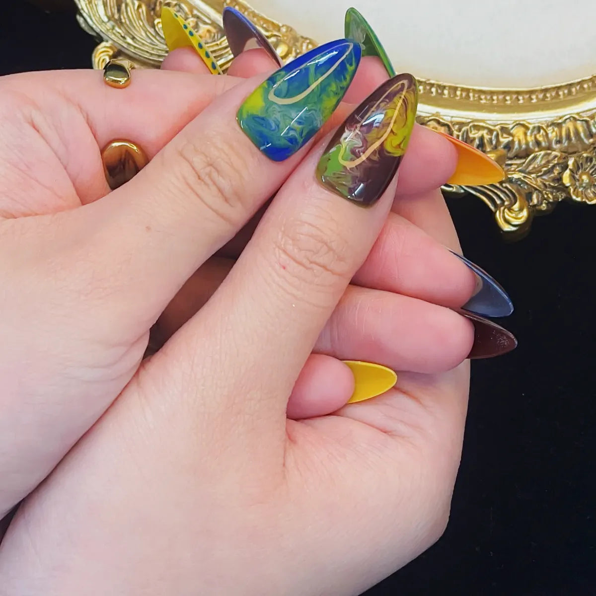 Press On Nail Multicolor Moods