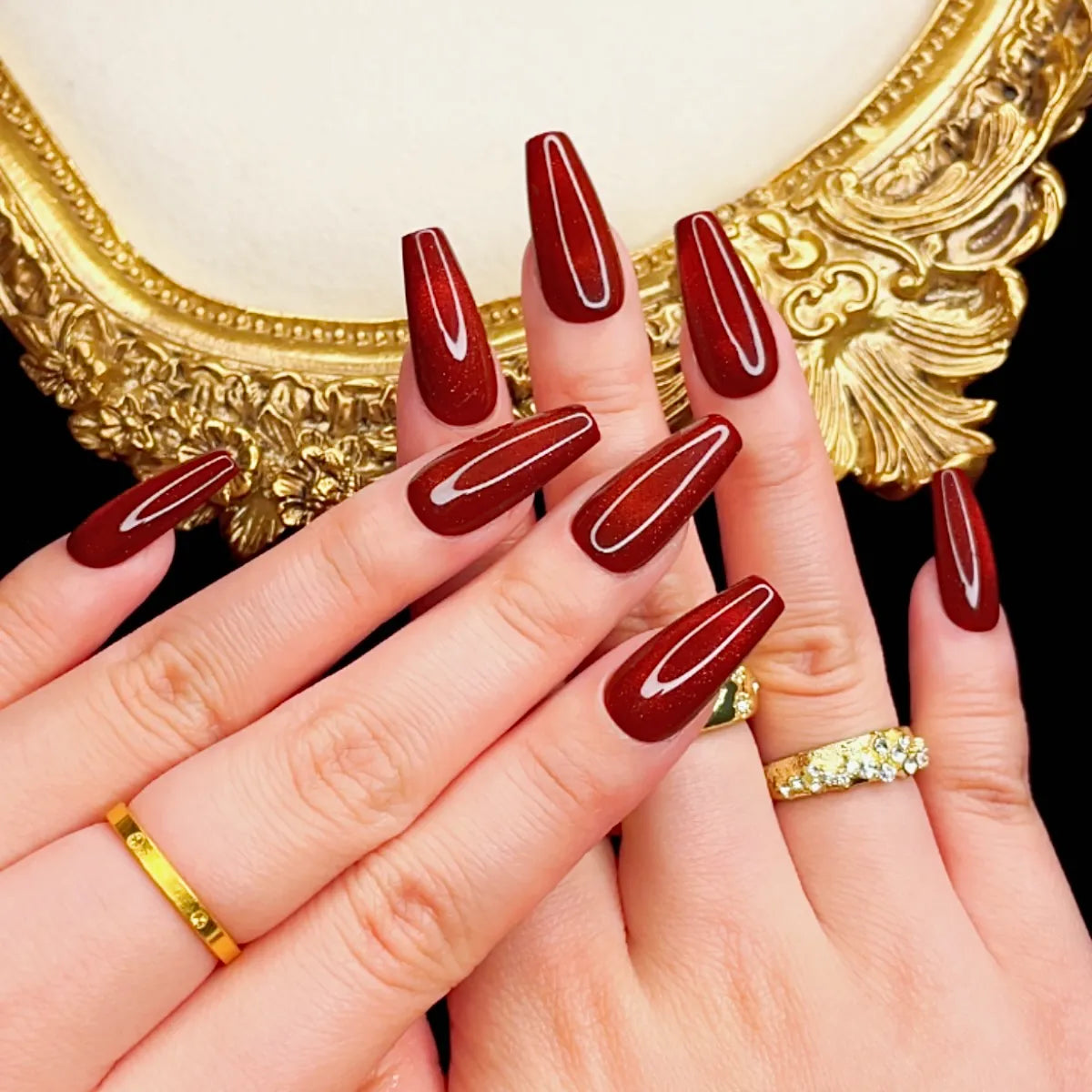 Press On Nail Red Cat's Eyes