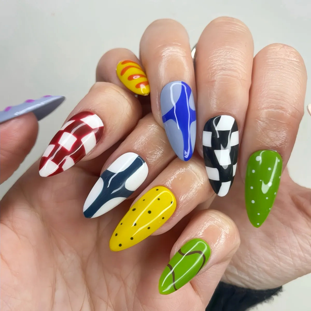 Press On Nail Chromatic Guard