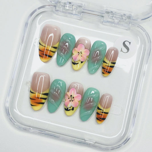 Press On Nail Tiger & Leopard Print