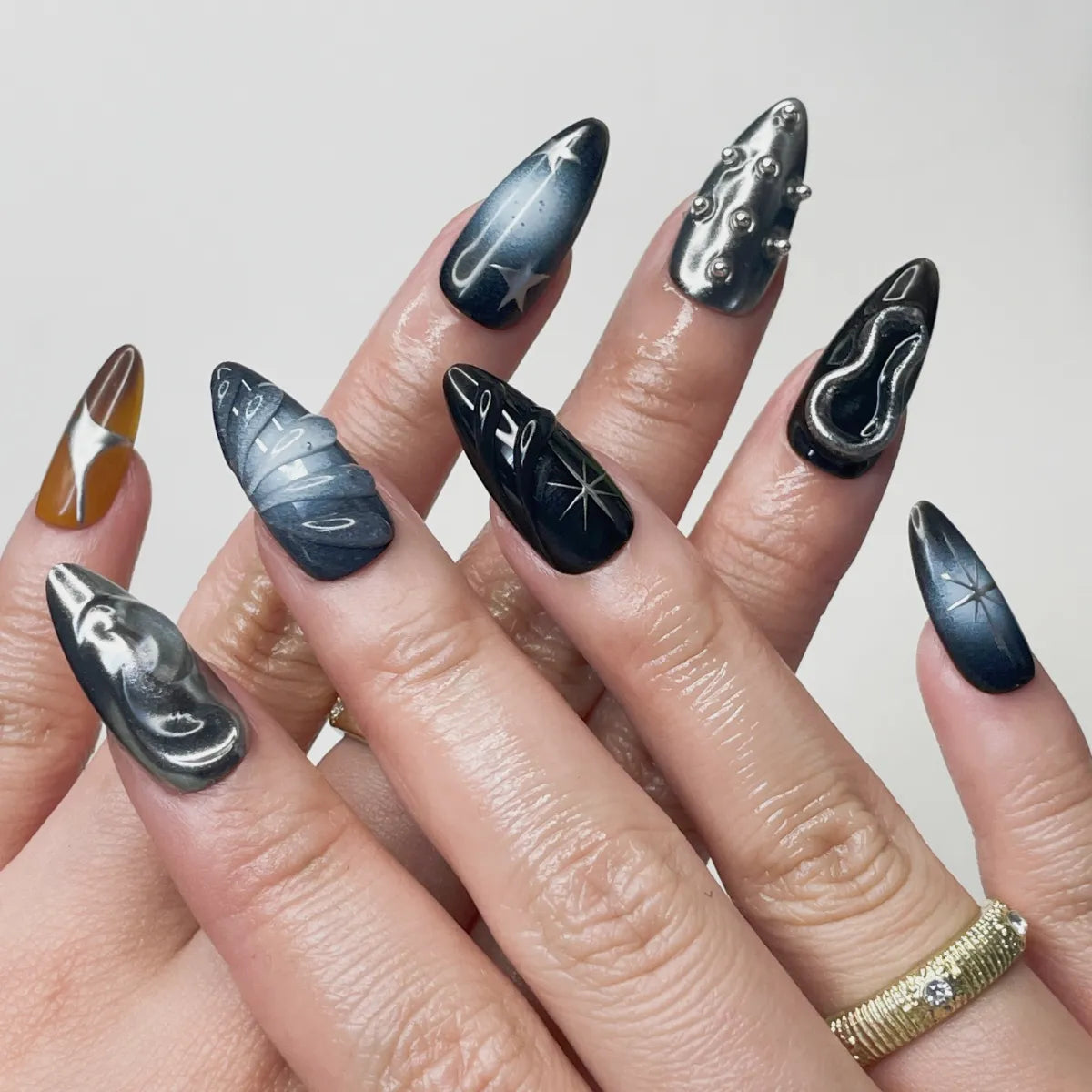 Press On Nail Obsidian Starfall