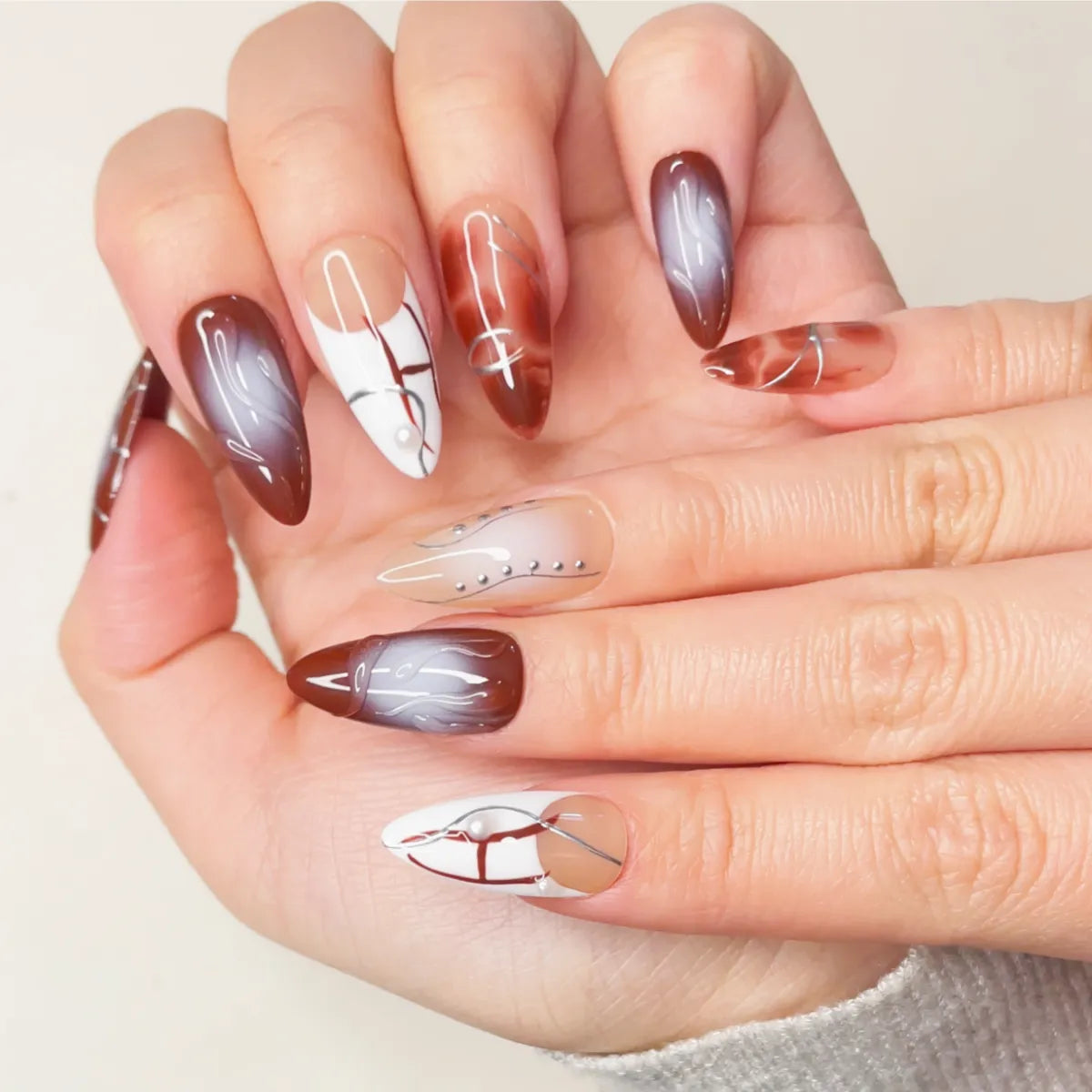 Press On Nail Molten Veil