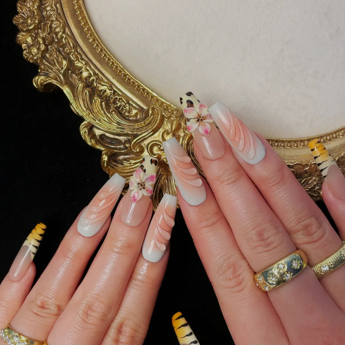 Press On Nail Pink Leopard Bloom