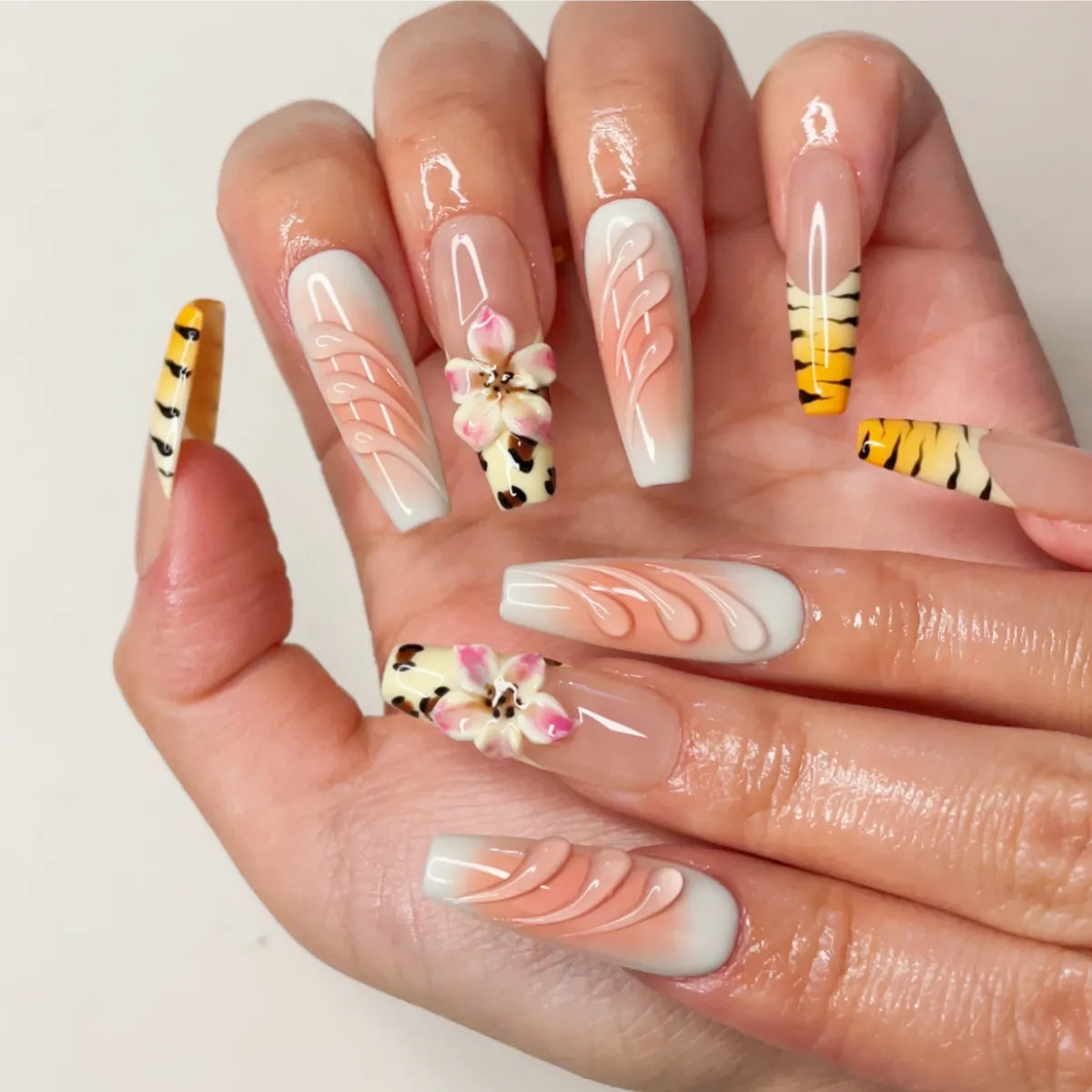 Press On Nail Pink Leopard Bloom