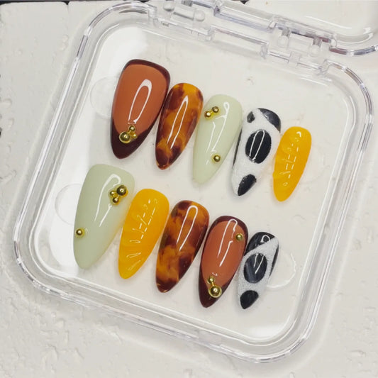 Press On Nail Amber Strike