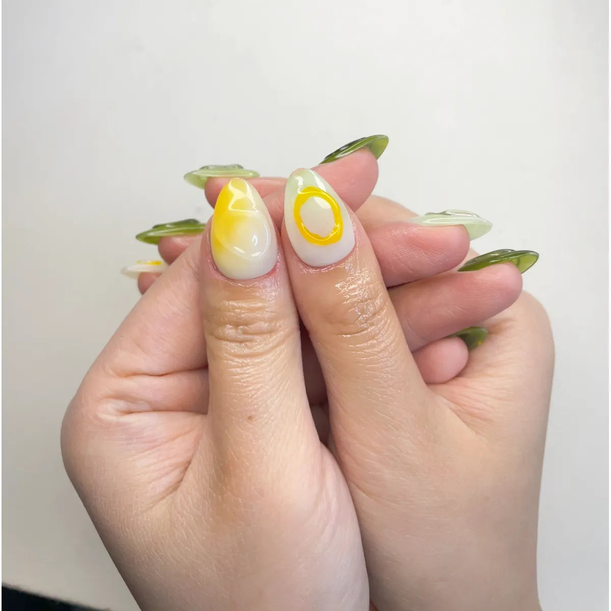 Press On Nail Sylvan Silhouette