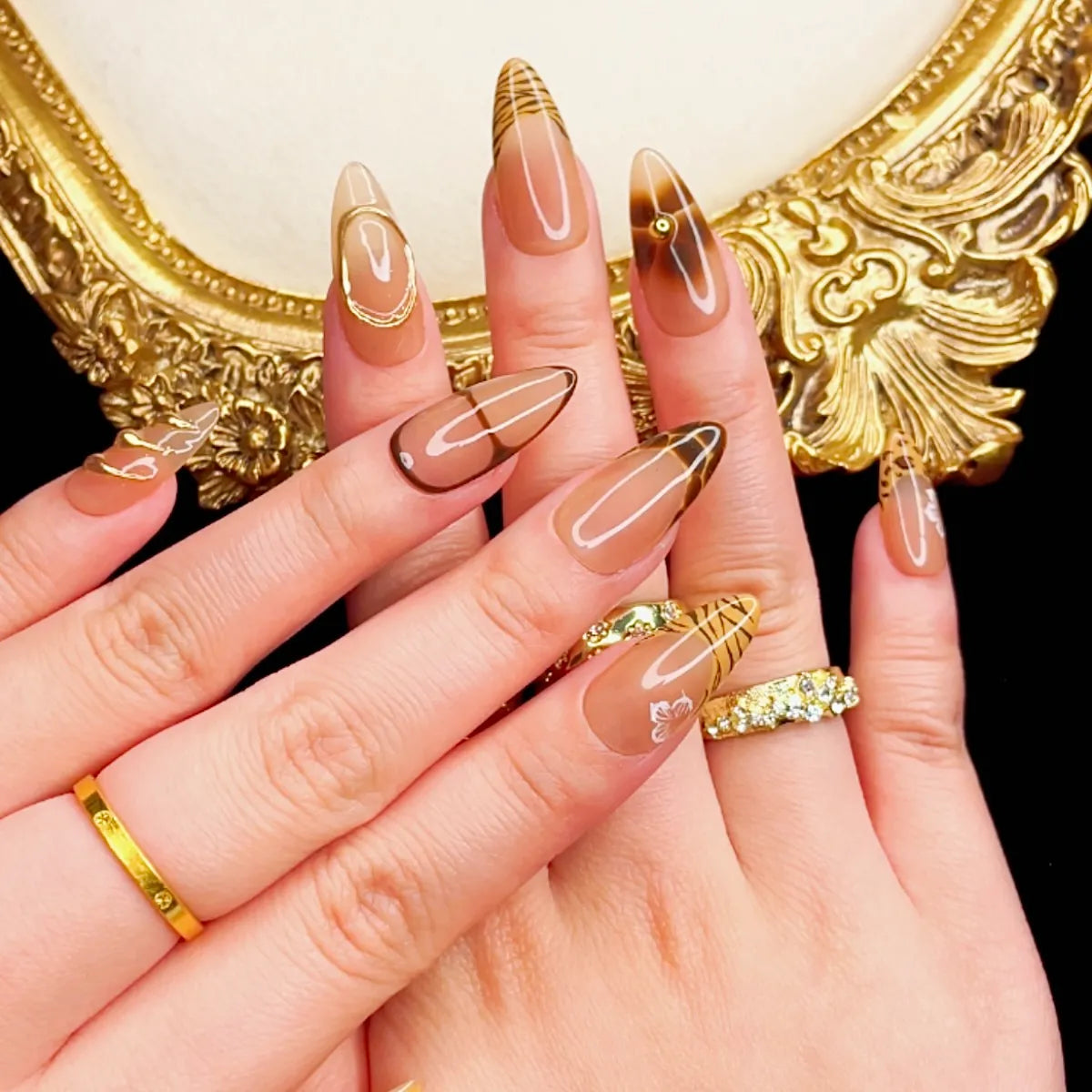 Press On Nail Savanna Mirage