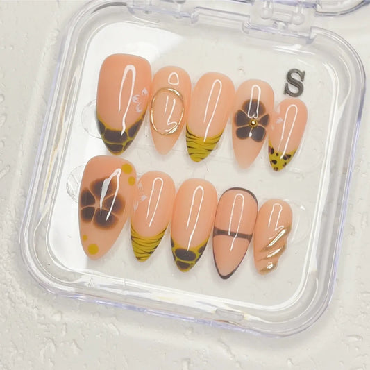 Press On Nail Savanna Mirage