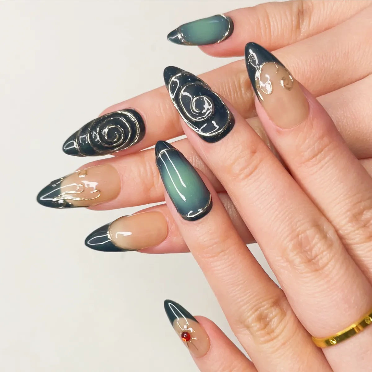 Press On Nail Eclipse Vortex