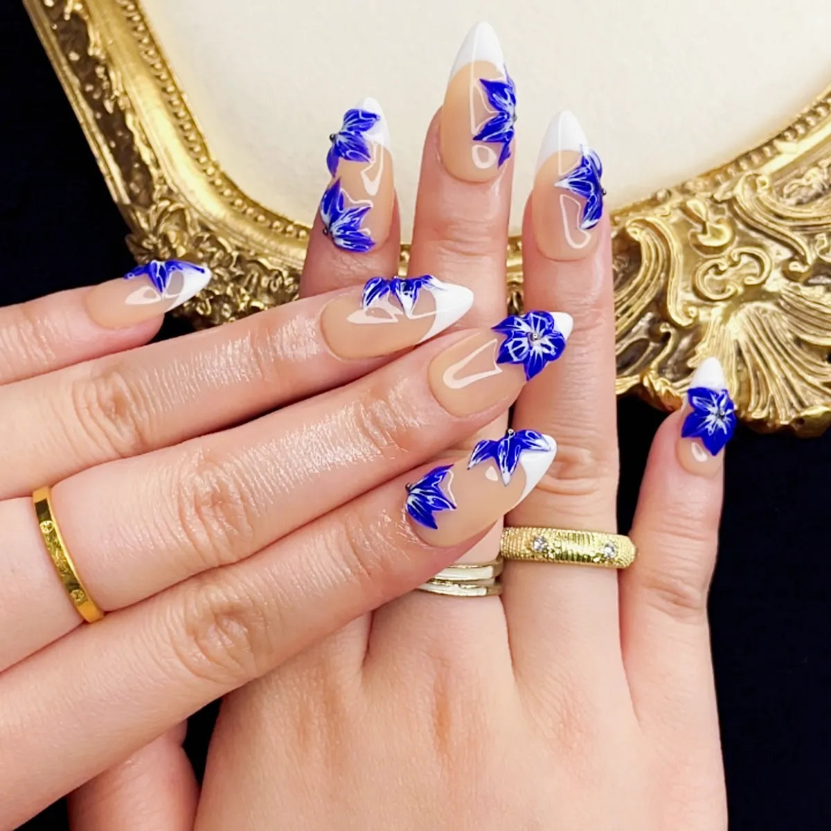 Press On Nail Sapphire Blossom