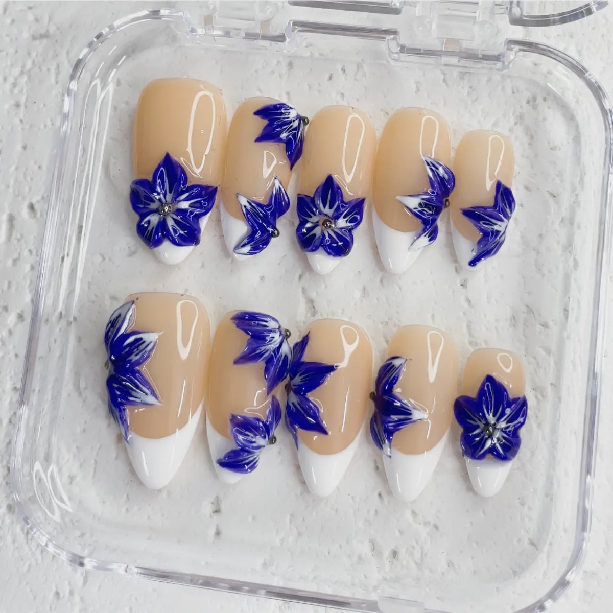 Press On Nail Sapphire Blossom