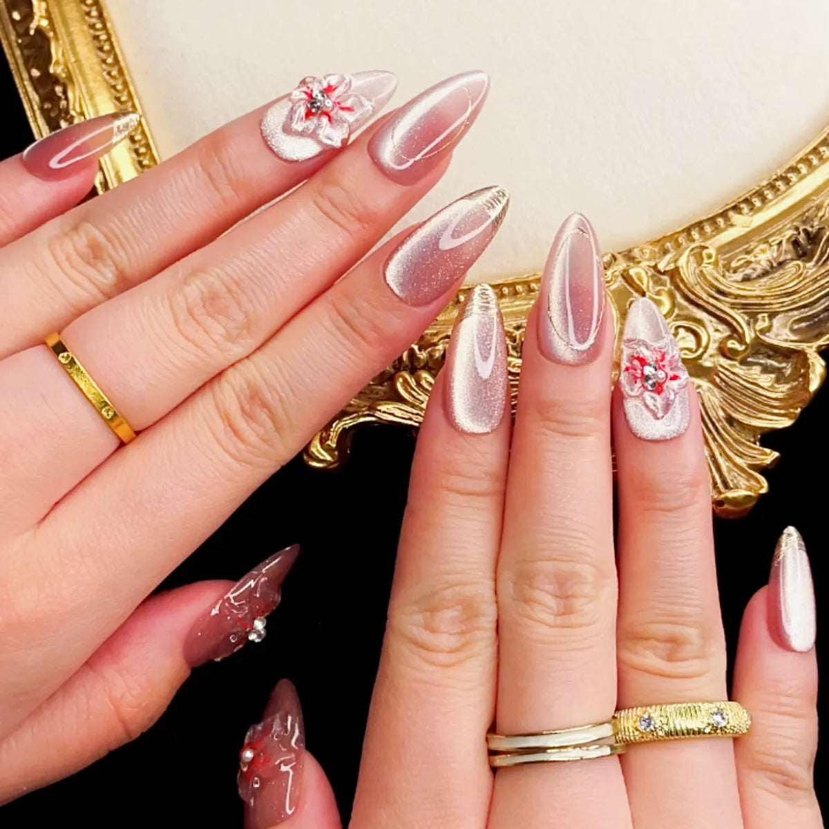 Press On Nail Nude Cat's Eye Flower