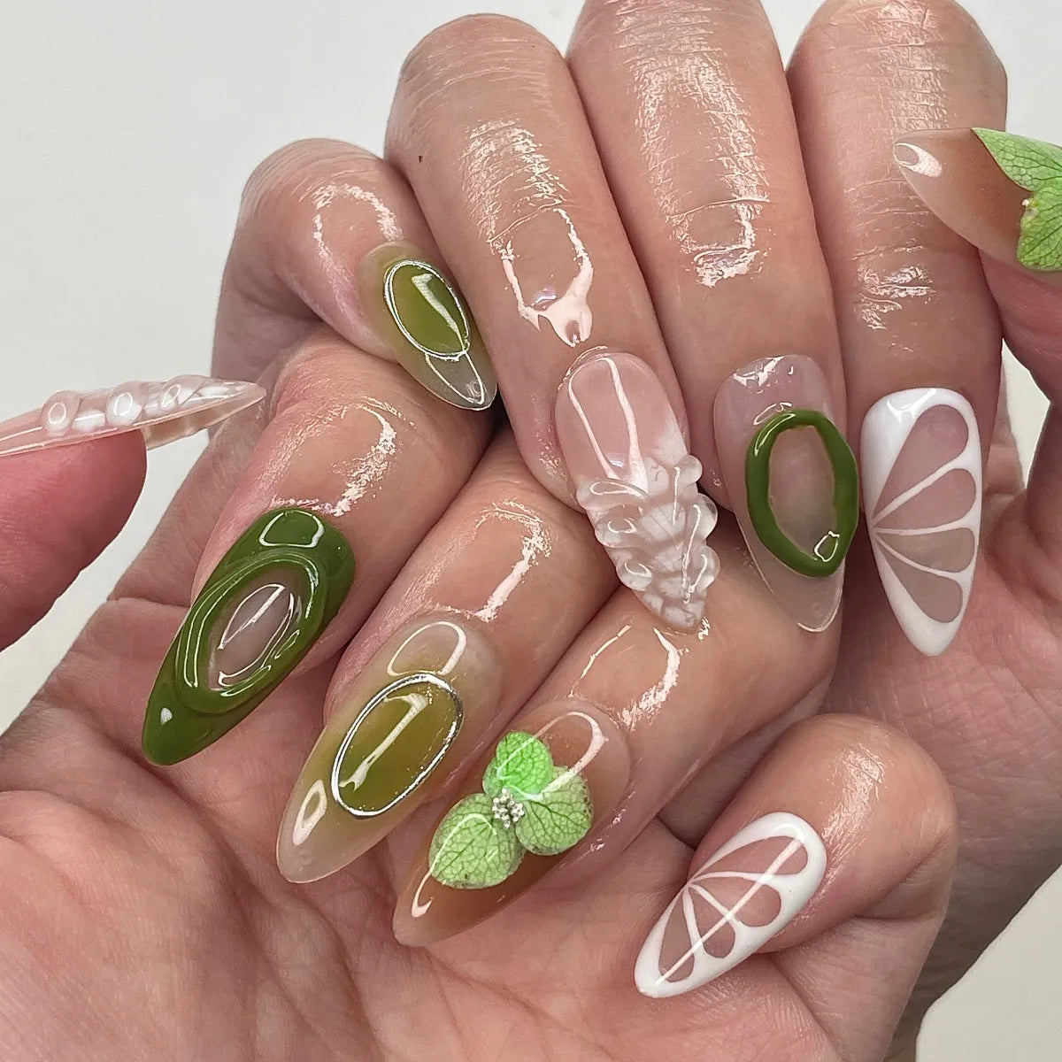 Press On Nail Pistachio Planets