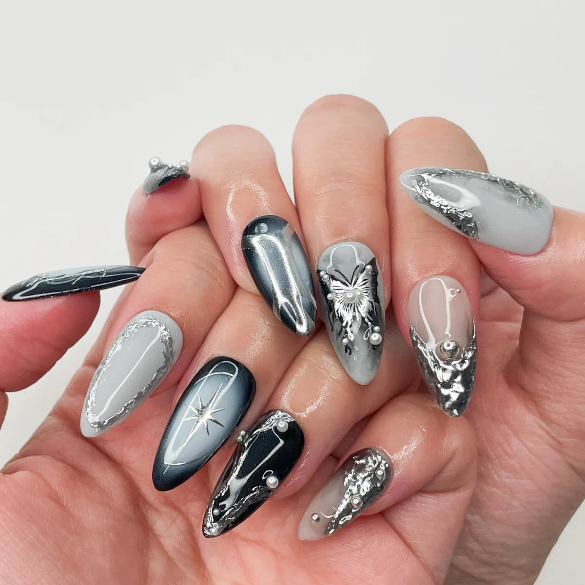 Press On Nail Frosted Wing Glam