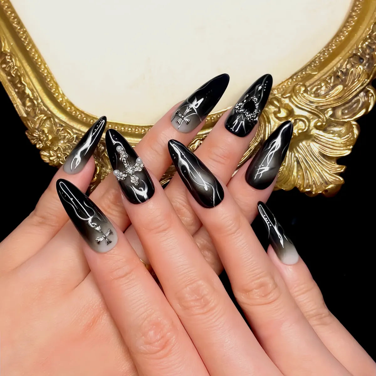 Press On Nail Silver Noir Cross