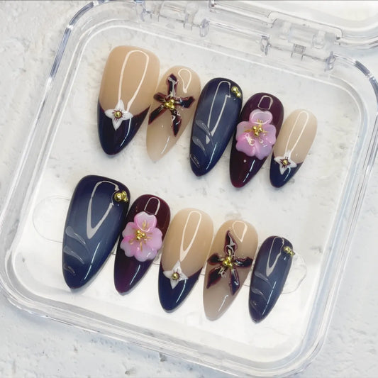 Press On Nail Floral Noir